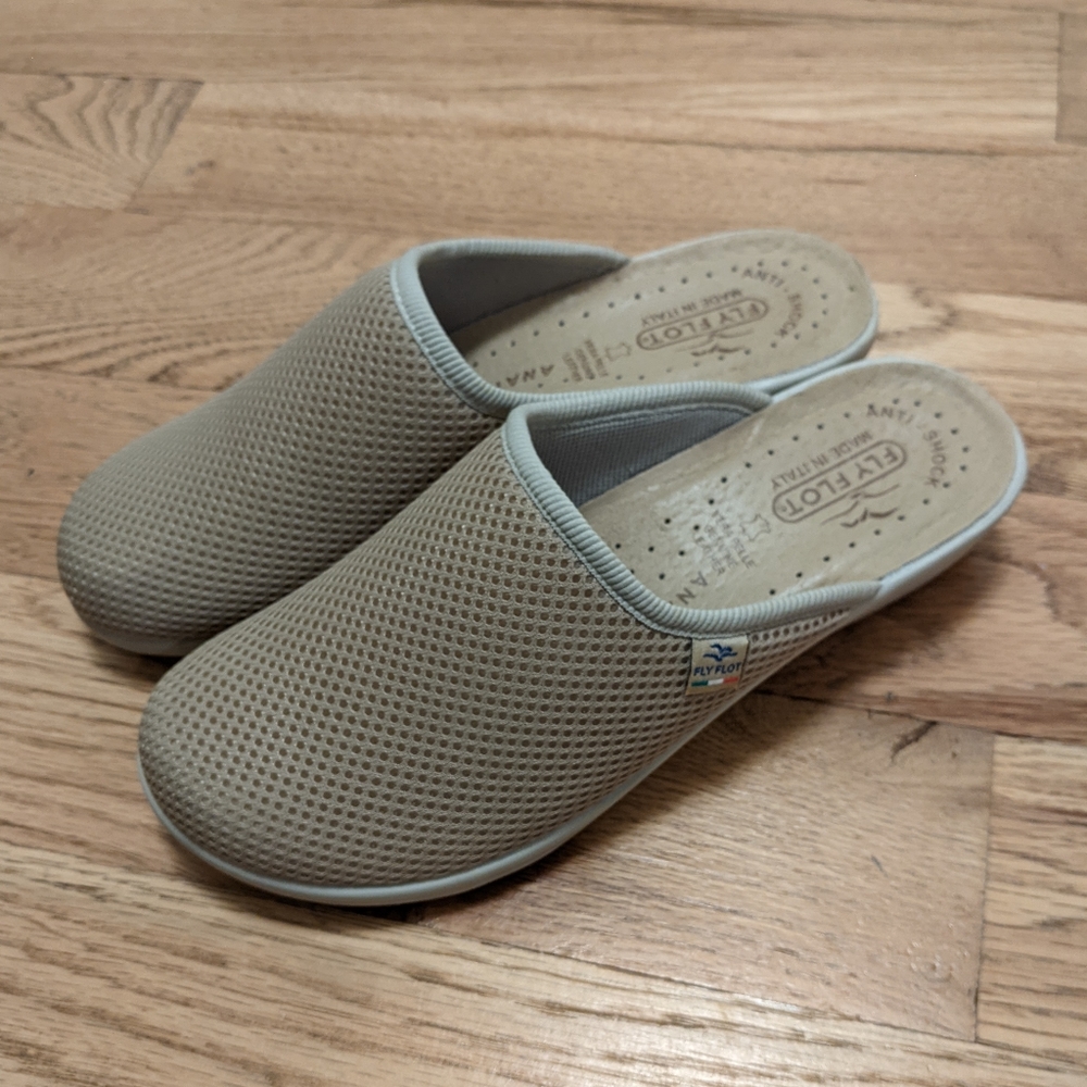 Italian Fly Flot clogs